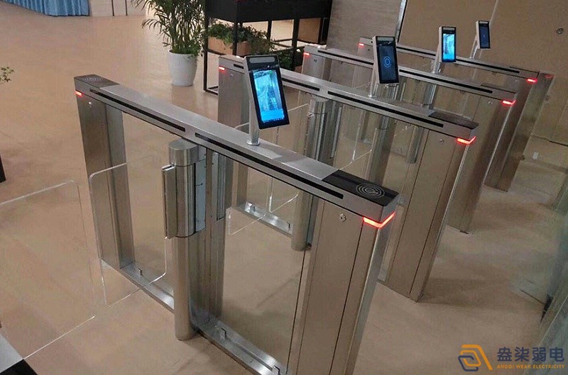 企業(yè)微信禁考勤一體機，快試試！
